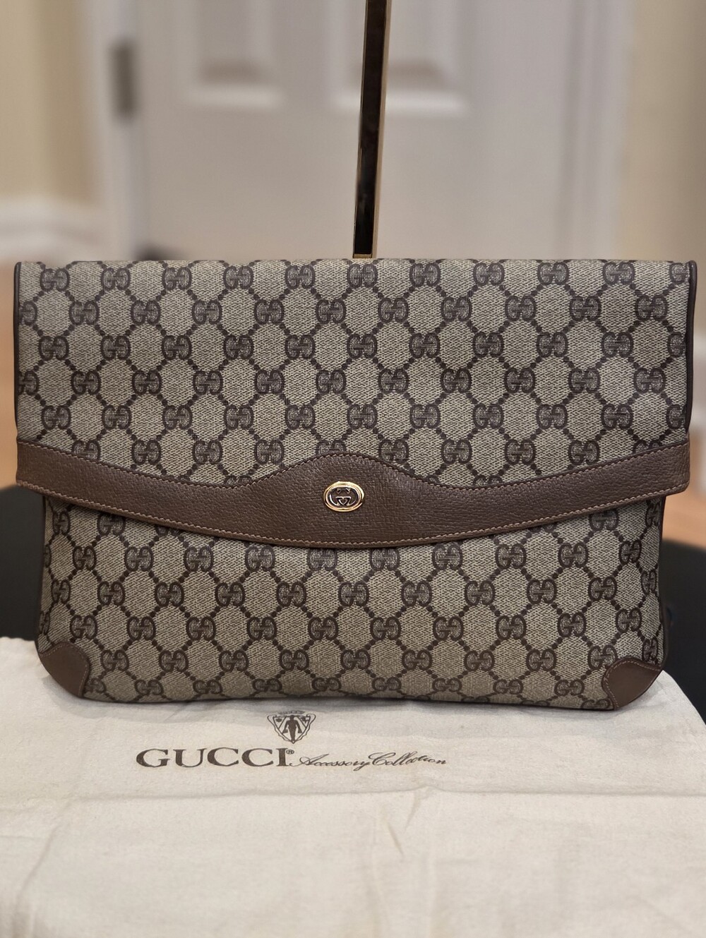 GUCCI Vintage 1970s Flap Clutch Bag W/ Original Dust Bag